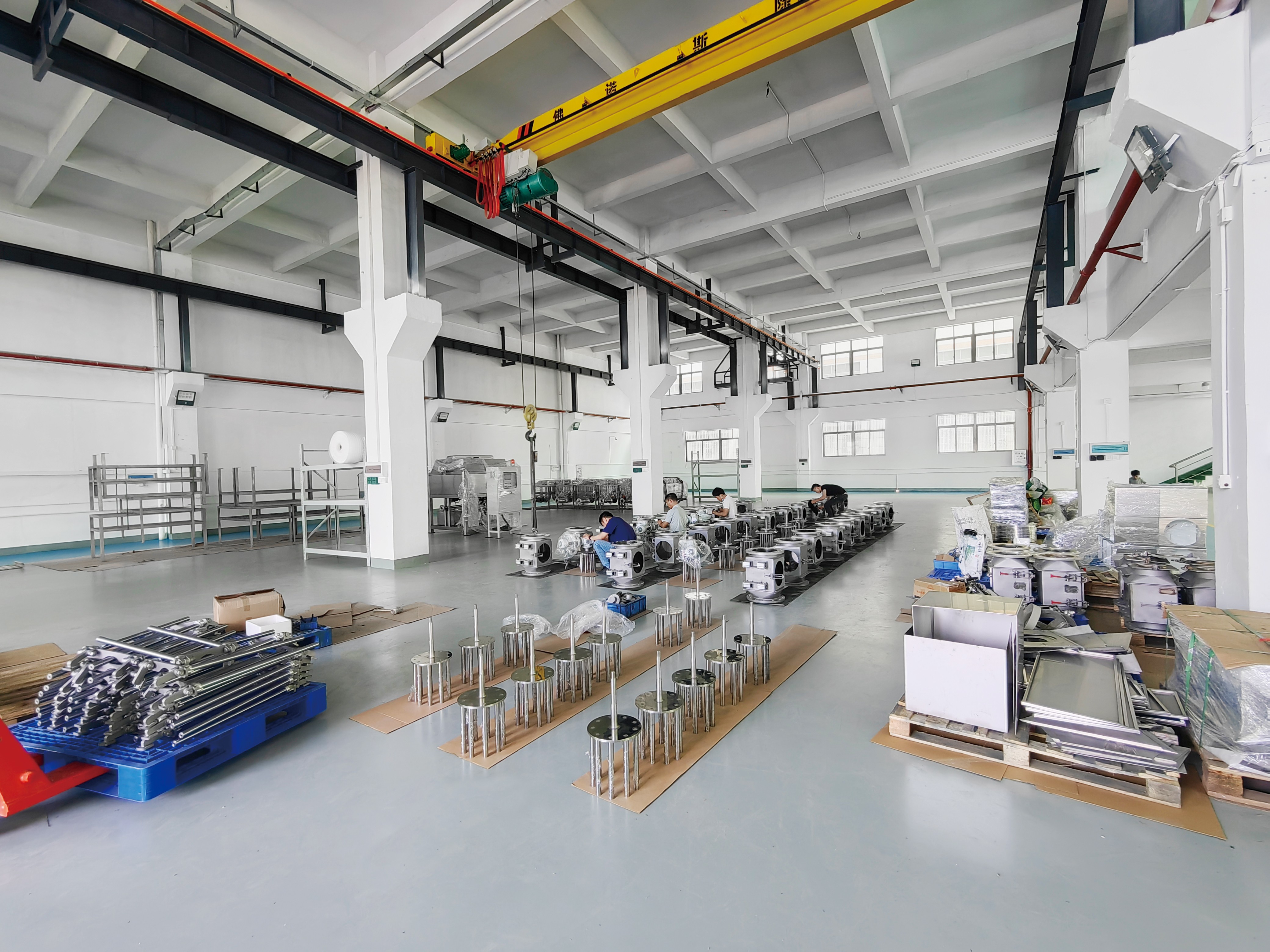 Εξοπλισμός αφαίρεσης σιδήρου σε κεραμικά